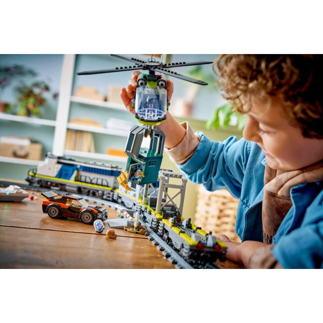 A Photo Of LEGO Police Train Heist - 1313 Pieces - 60508