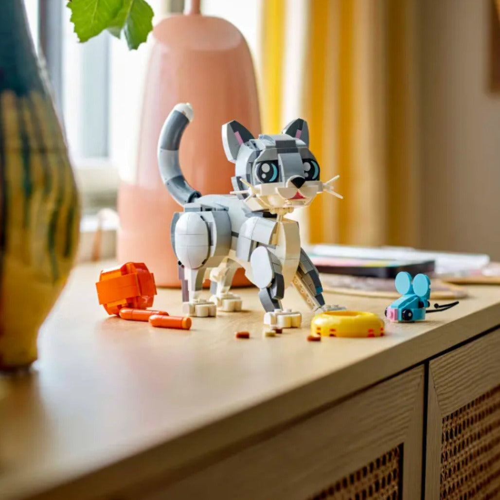 A Photo Of LEGO Playful Cat 407 Pieces - 31163