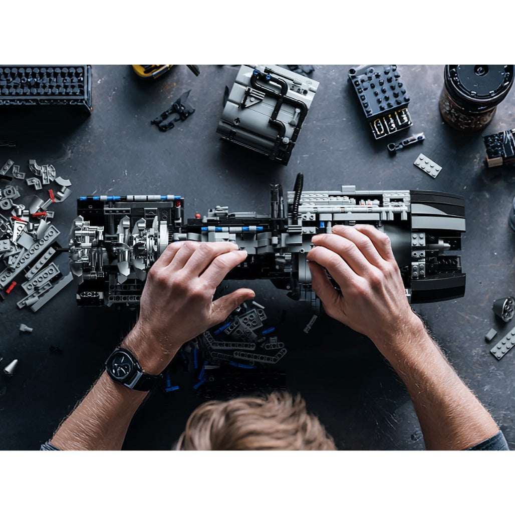 A Photo Of Nifeliz Turbofan Engine Building Set - 2216 Pieces - NF10317