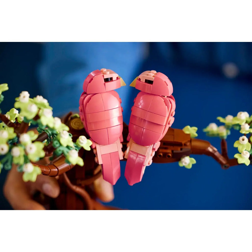 A Photo Of LEGO Ideas Love Birds 750 Pieces - 21365