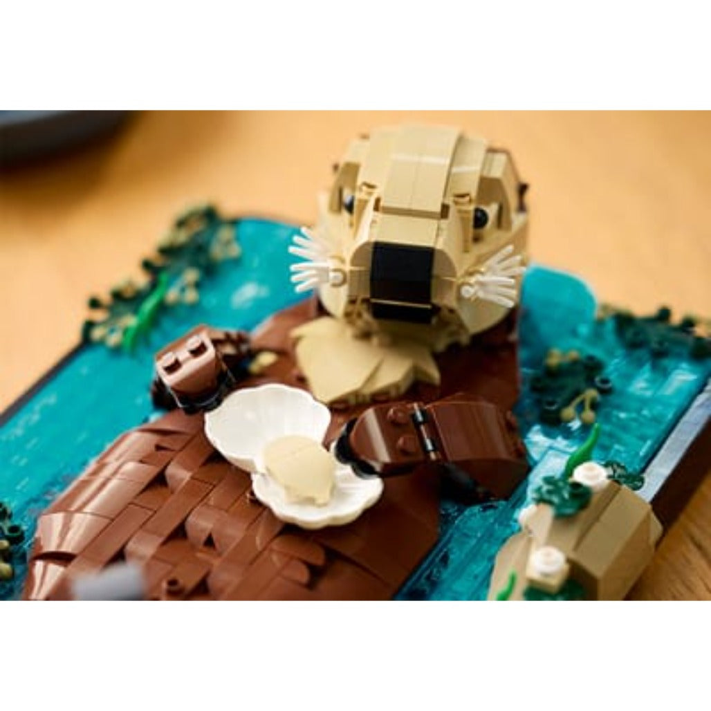 A Photo Of LEGO Floating Sea Otters - 1234 Pieces - 21366
