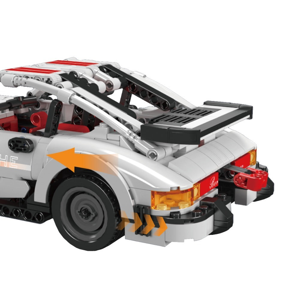 A Photo Of Mould King 911 Pull-Back Sports Car Building Toy Set - 824 Pieces - 15063