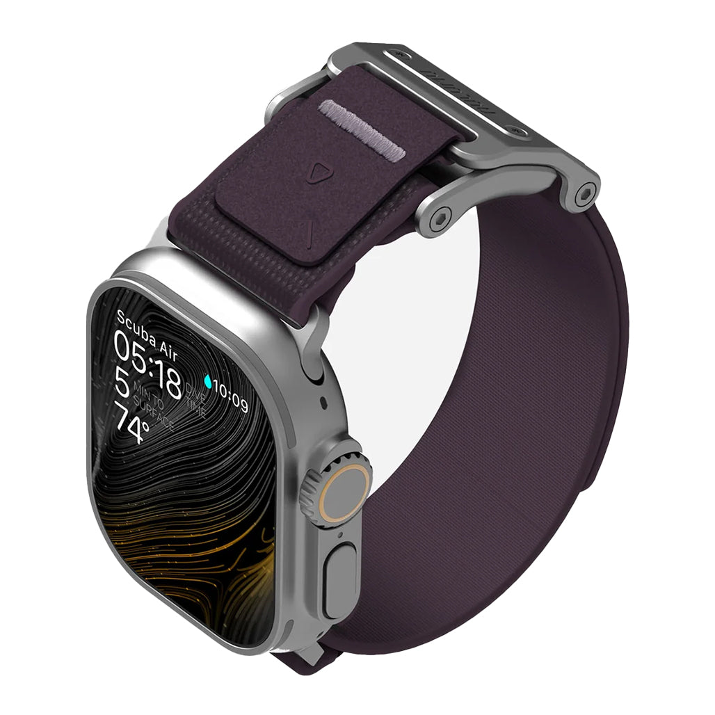 A Photo Of AULUMU A11 Mag Buckle Slim Band for Apple Watch 42/44/45/49MM
