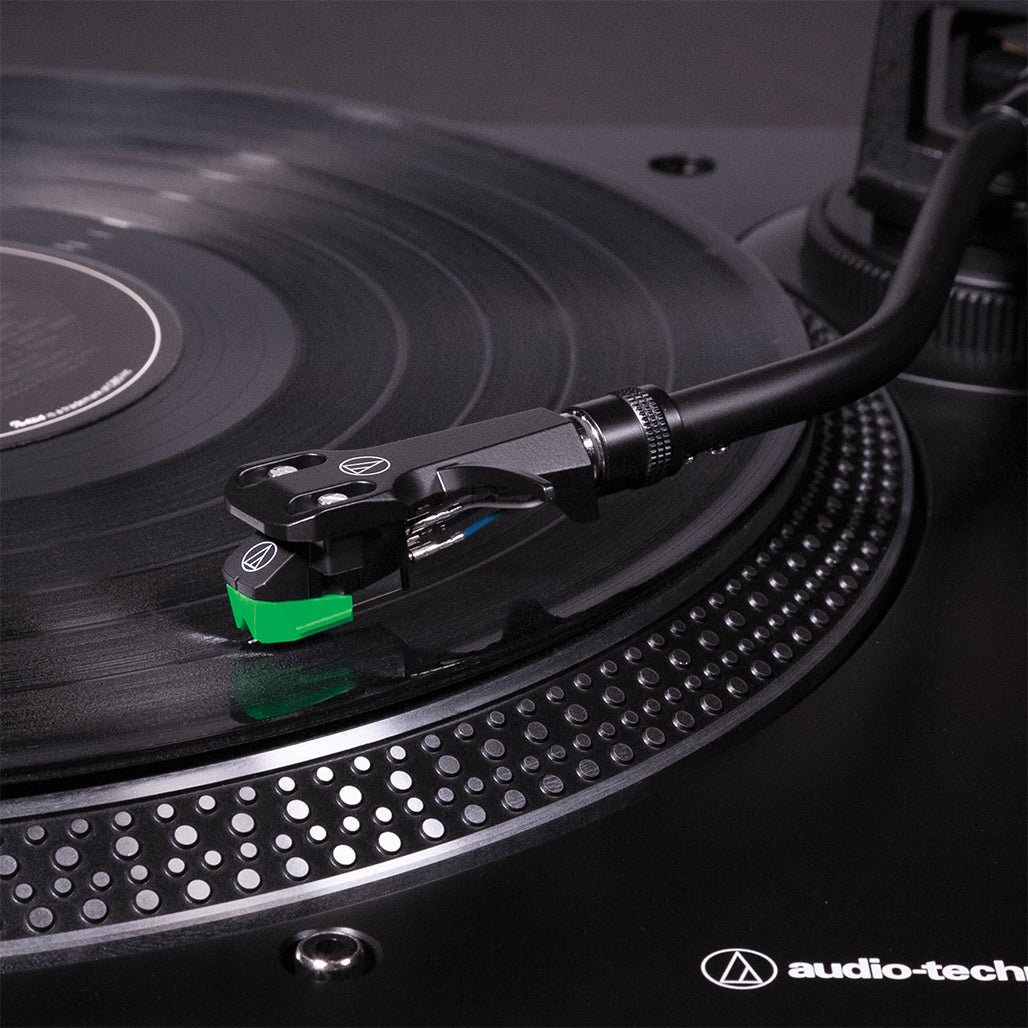 A Photo Of Audio-Technica AT-LP120XUSB Direct-Drive Turntable (Analog & USB)