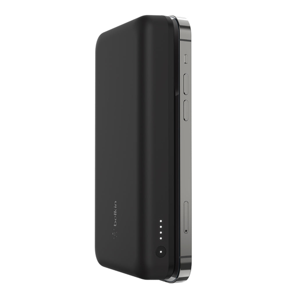A Photo Of Belkin BoostCharge 10K Magnetic Portable Wireless Charger – Dual Function Power Bank for iPhone 15/14/13/12