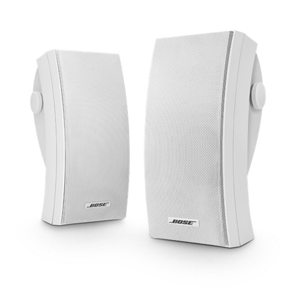 A Photo Of Bose 251 Wall Mount Outdoor Speakers - Weatherproof White Stereo Speakers with Articulated Array® Design
