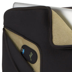 A Photo Of Case Logic 15