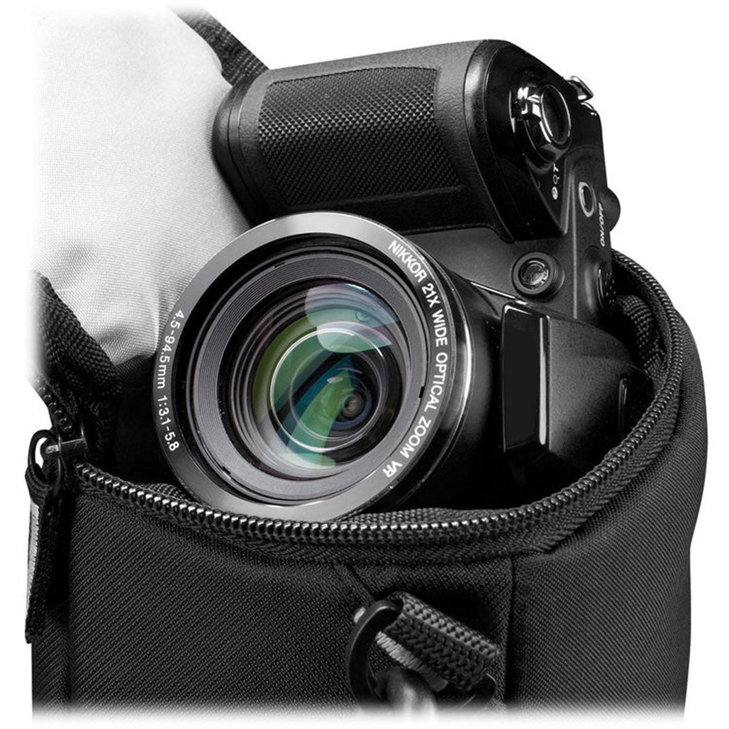 A Photo Of Case Logic Compact High Zoom Camera Case TBC-404 - Black