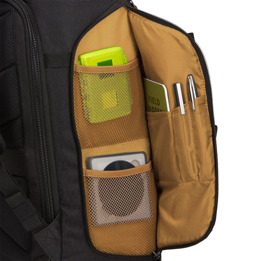 A Photo Of Case Logic Viso Large Camera Backpack - CVBP-106 (Black)
