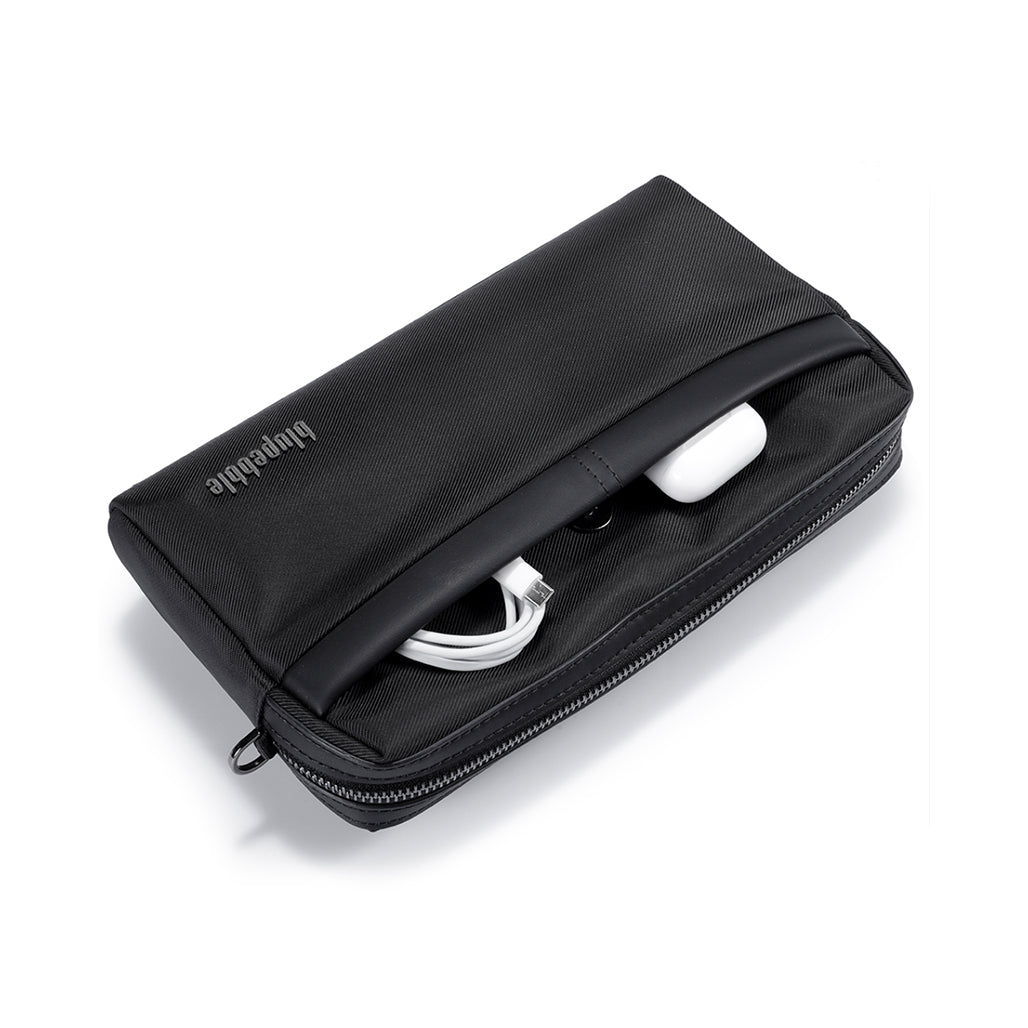 A Photo Of Blupebble Elvo Pouch