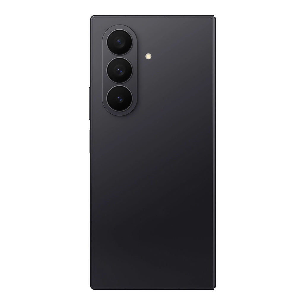 A Photo Of Samsung Galaxy Z Fold7 1TB Package - Silicone Case and 65W Power Adapter Included with Screen Warranty