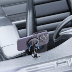 A Photo Of Green Lion GX-77 MagSafe Car Phone Holder