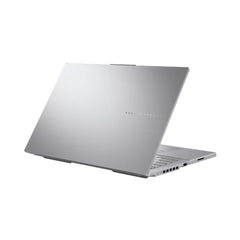 A Photo Of Asus Vivobook Pro 15 OLED N6506MU-MA029 - 15.6
