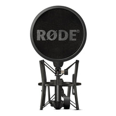 A Photo Of Rode NT1 Large-Diaphragm Cardioid Condenser Microphone - Ultra-Low Noise, Gold-Sputtered Capsule