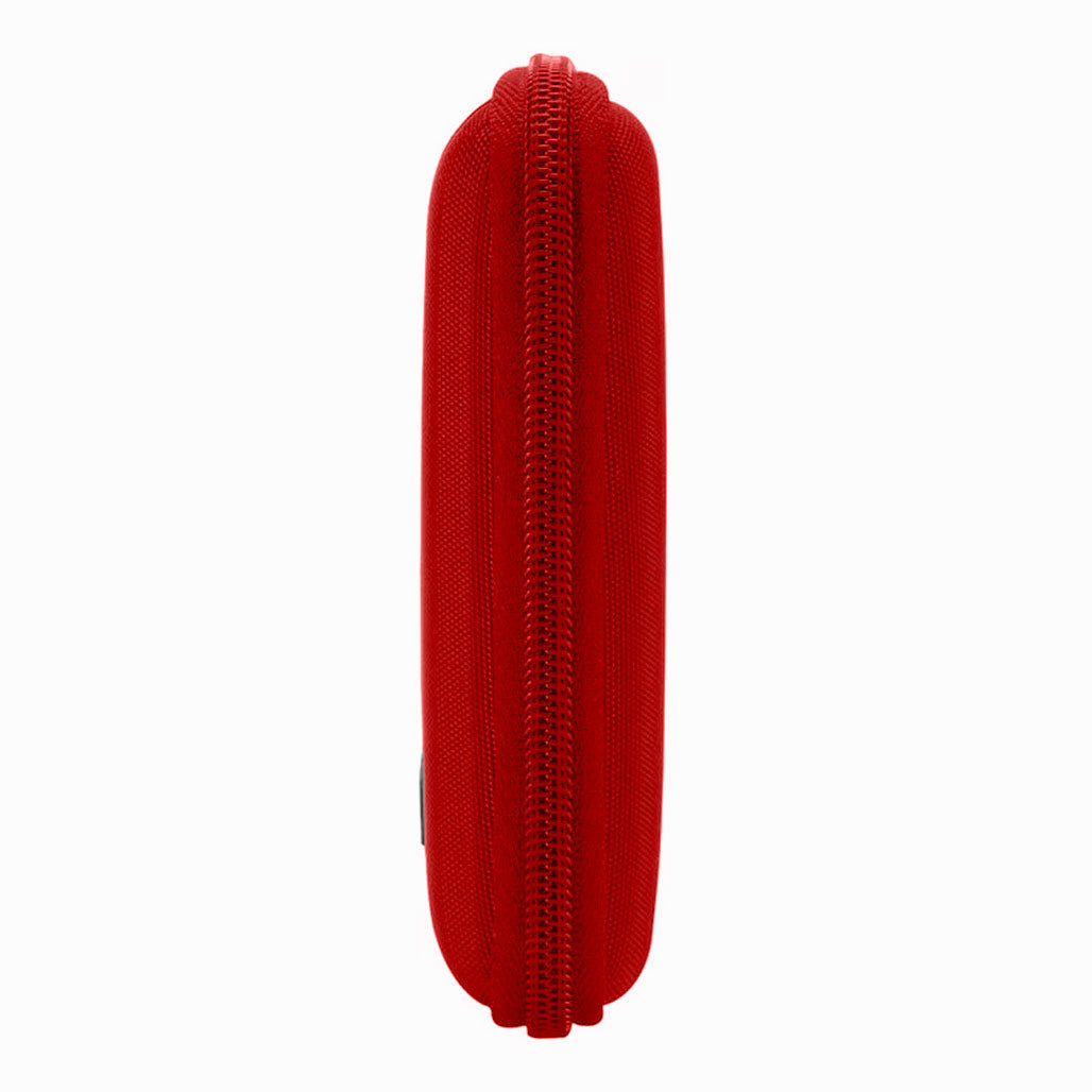 A Photo Of Case Logic Portable Hard Drive Case QHDC-101 - Red