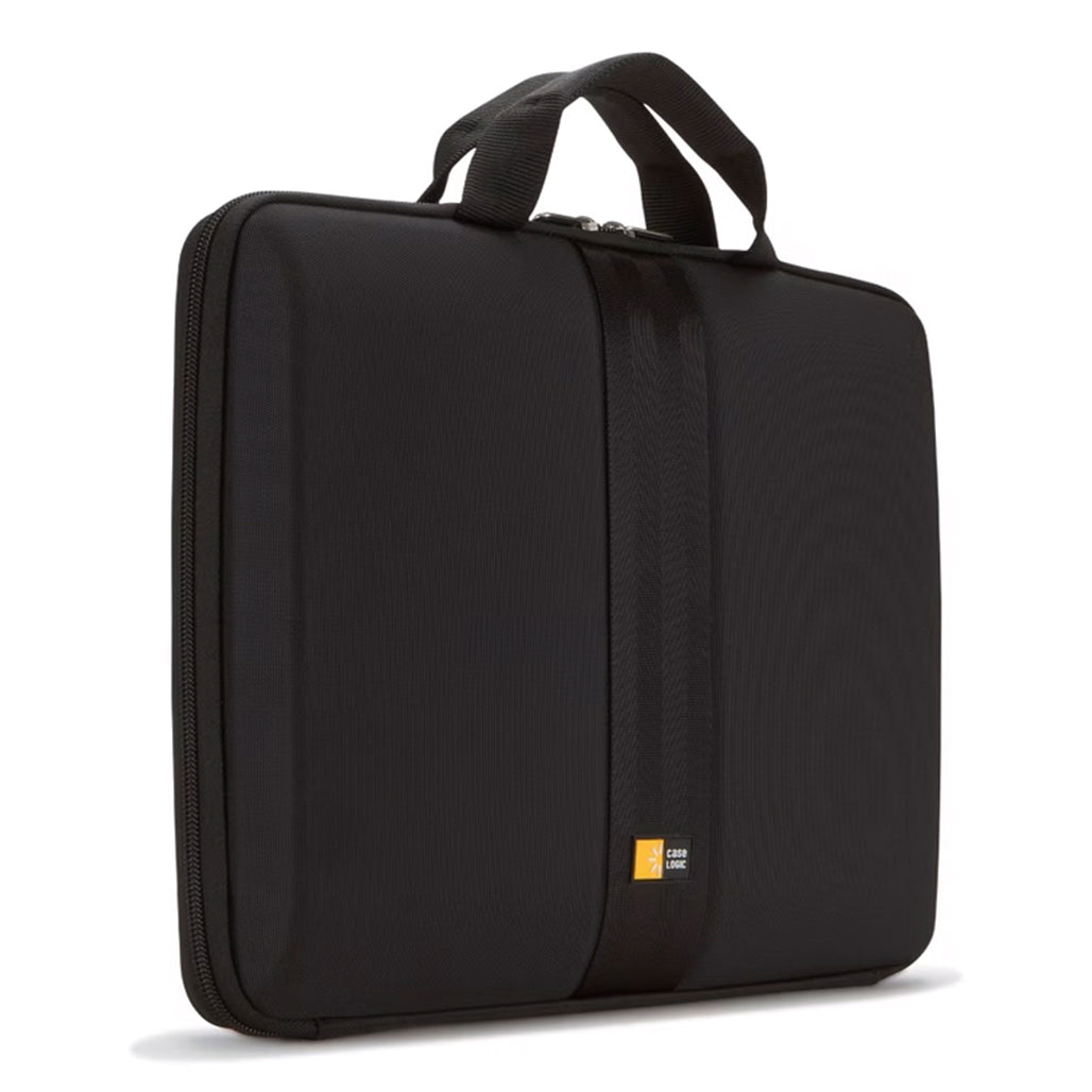 A Photo Of Case Logic 13.3