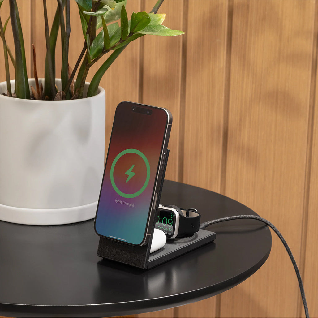 A Photo Of Native Union Rise 3-in-1 Magnetic Wireless Charger