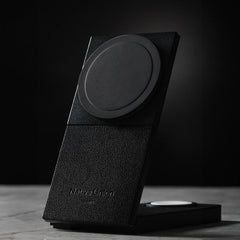 A Photo Of Native Union Rise 3-in-1 Magnetic Wireless Charger
