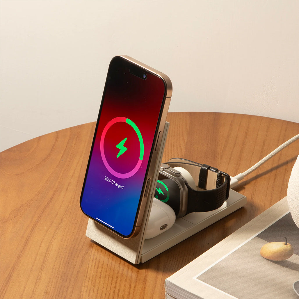A Photo Of Native Union Rise 3-in-1 Magnetic Wireless Charger