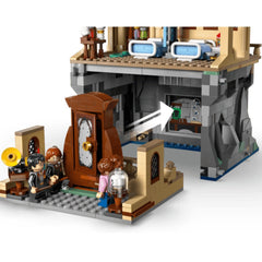 A Photo Of LEGO Hogwarts™ Castle: Hospital Wing - 907 Pieces - 76463