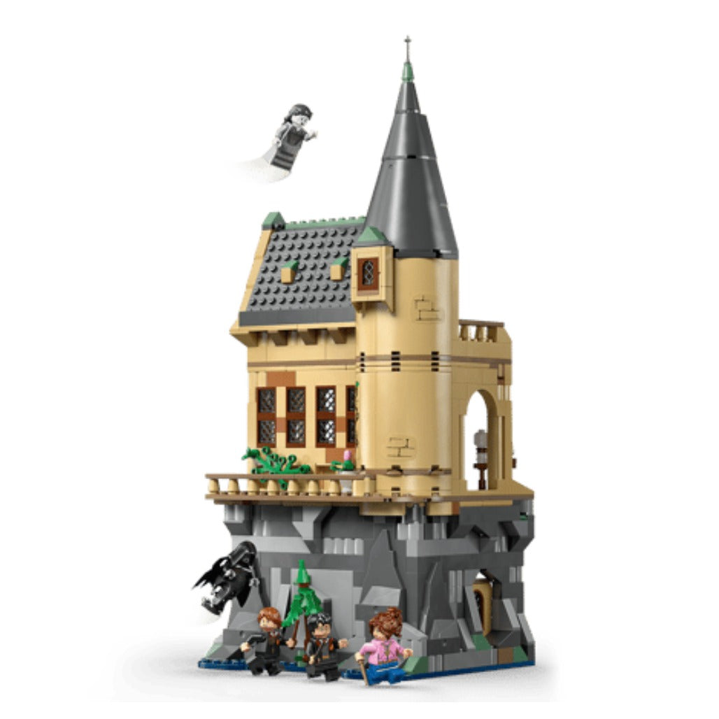 A Photo Of LEGO Hogwarts™ Castle: Hospital Wing - 907 Pieces - 76463
