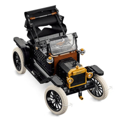 A Photo Of LEGO Ford Model T - 1060 Pieces - 11376