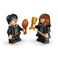 A Photo Of LEGO Hogwarts™ Castle: Sorting Hat™ Ceremony - 124 Pieces - 76460