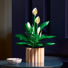 A Photo Of LEGO Peace Lily - 474 Pieces - 11504