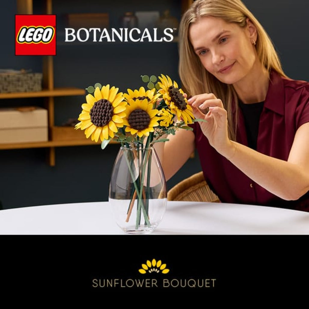 A Photo Of LEGO Sunflower Bouquet - 686 Pieces - 11502