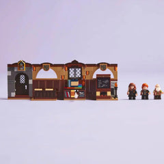 A Photo Of LEGO Hogwarts™ Castle: Charms Class 204 Pieces - 76442
