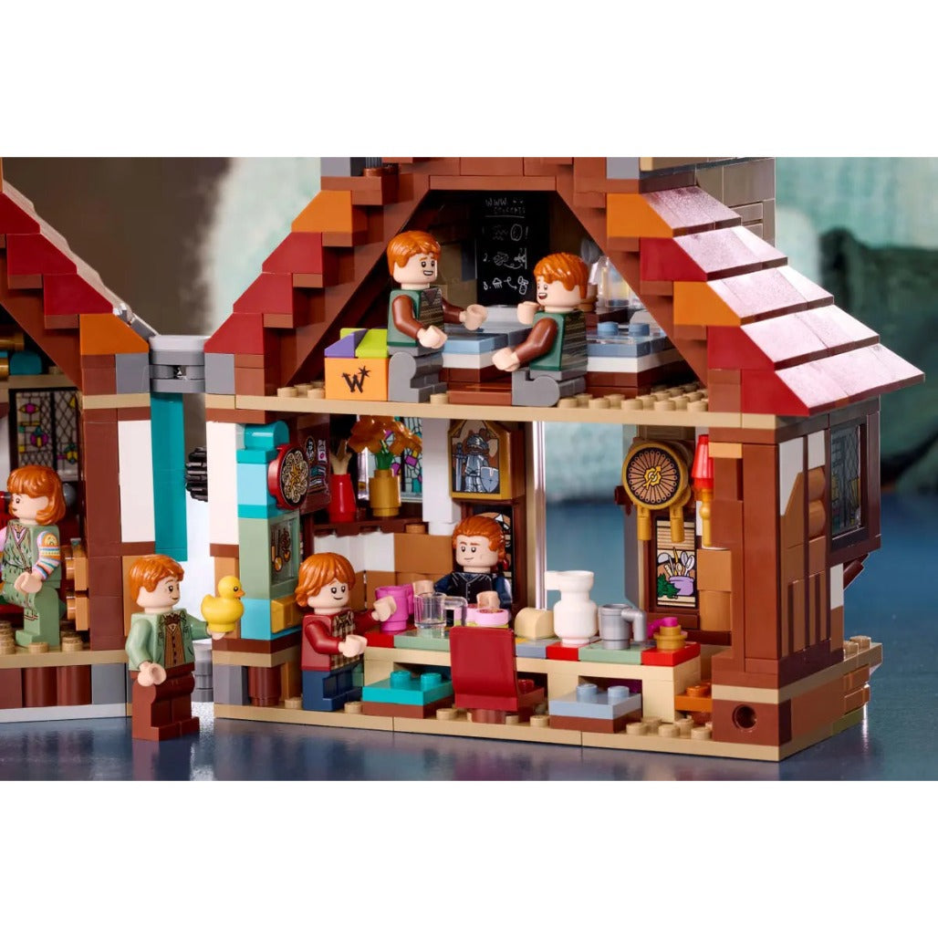 A Photo Of LEGO Harry Potter The Burrow – Collectors' Edition 2405 Piecs - 76437