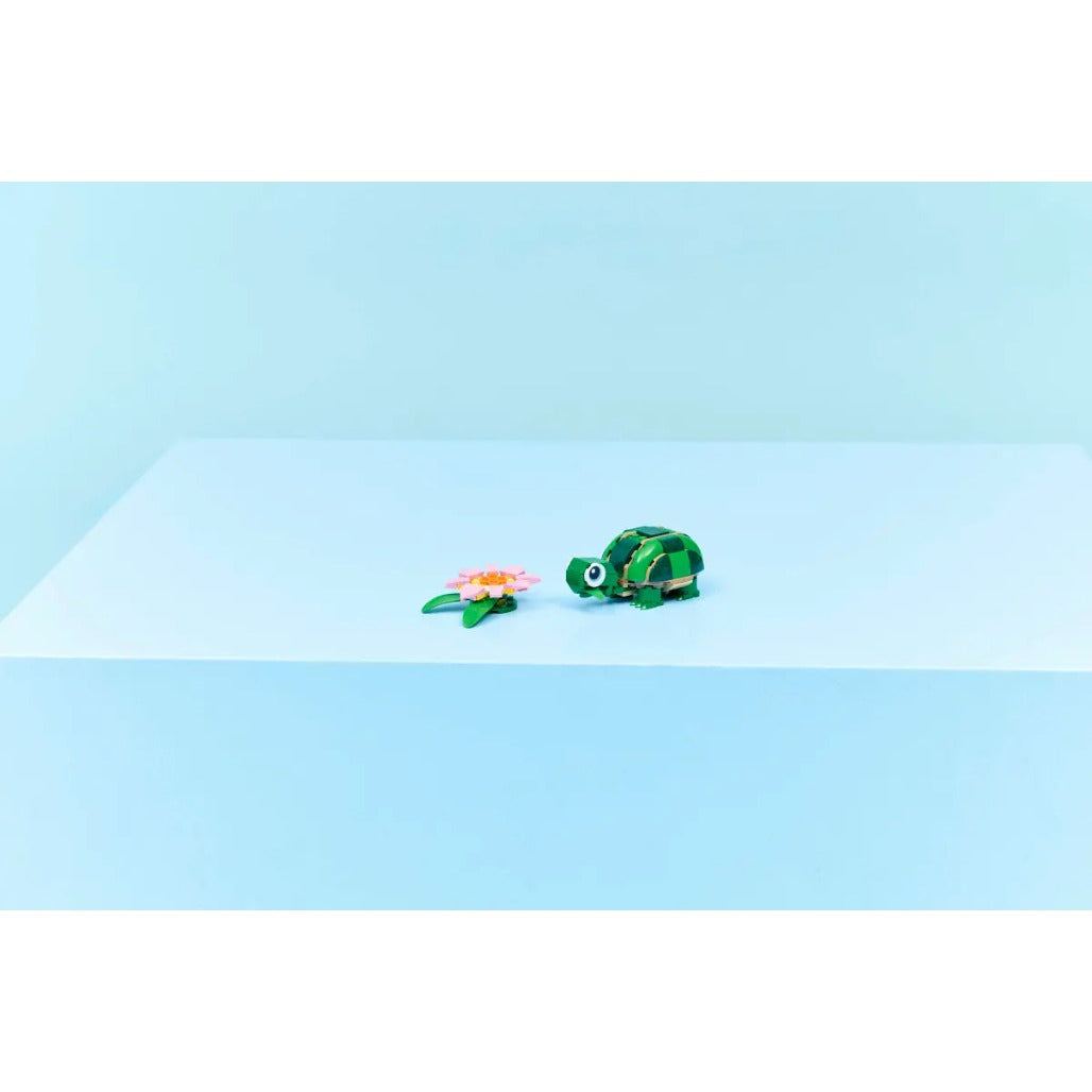 A Photo Of LEGO Creator 3-in-1 Turtle with a Water Lily Flower 124 Pieces - 31377