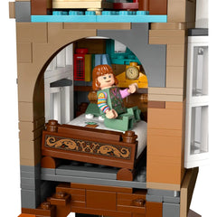 A Photo Of LEGO Harry Potter The Burrow – Collectors' Edition 2405 Piecs - 76437