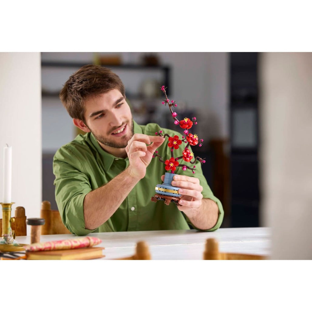 A Photo Of LEGO Botanicals Plum Blossom 327 Pieces - 10369
