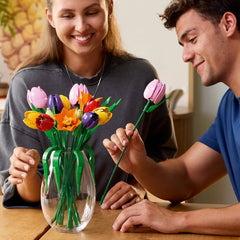 A Photo Of LEGO Botanicals Tulip Bouquet 576 Pieces - 11501