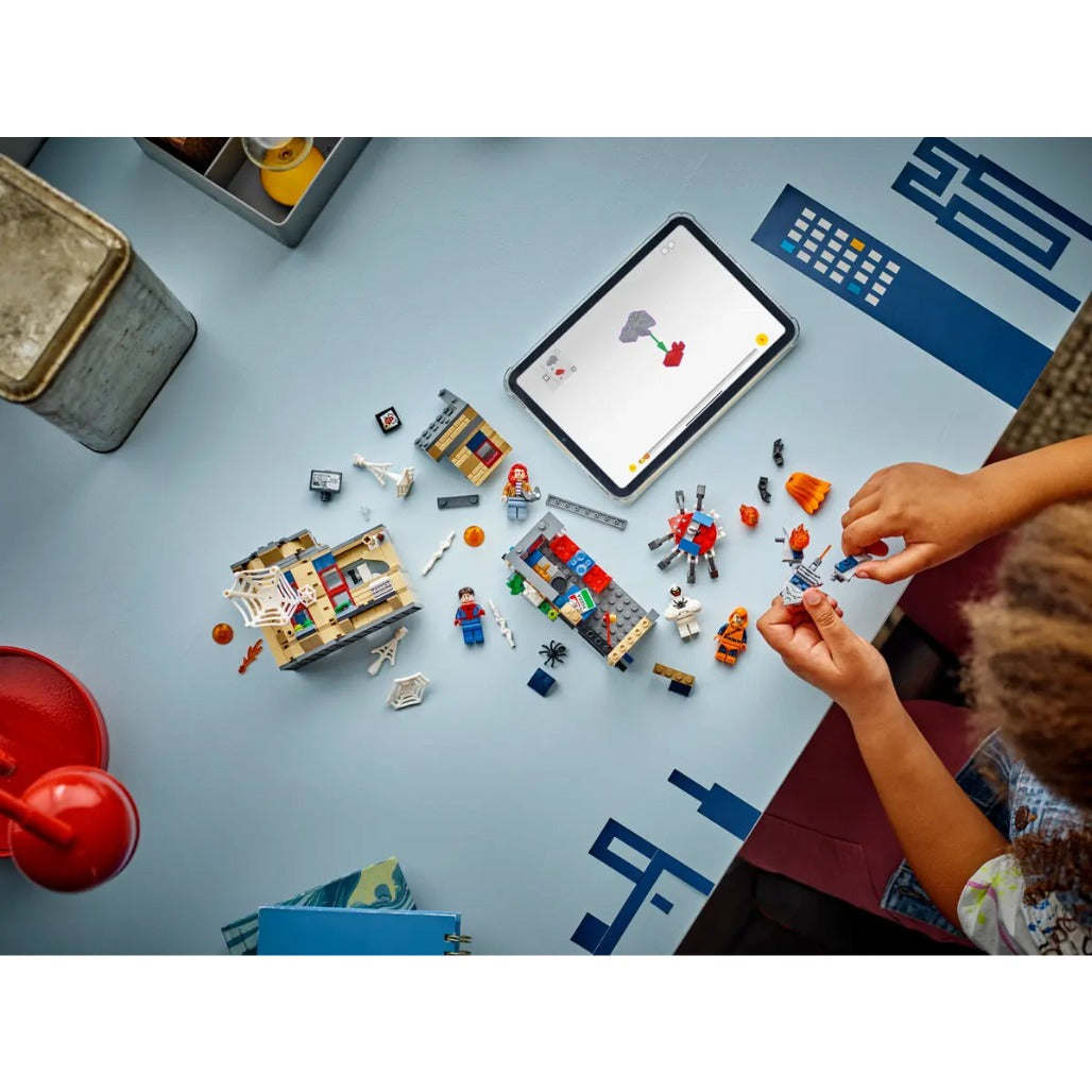 A Photo Of LEGO Marvel Peter Parker’s Apartment 394 Pieces - 76317