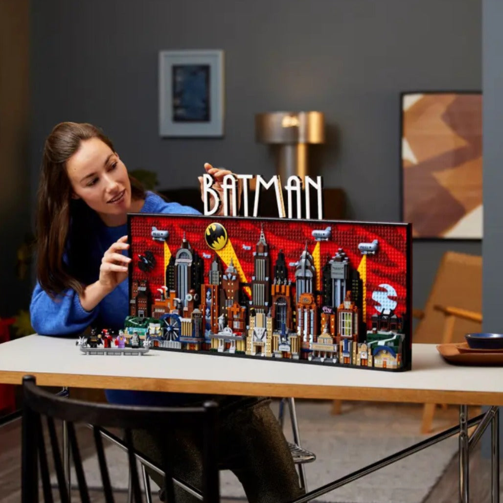 A Photo Of LEGO Batman: The Animated Series Gotham City™ 4210 Pieces - 76271