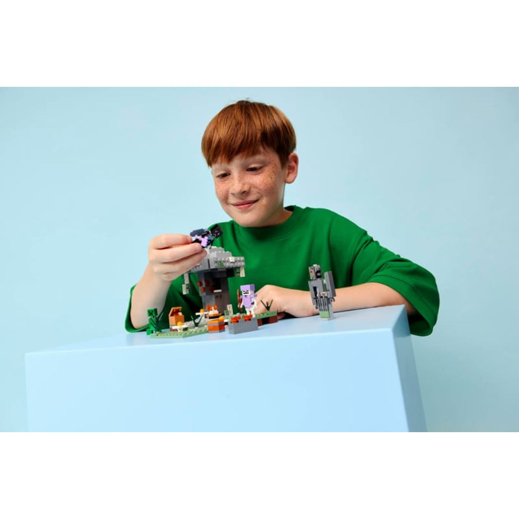 A Photo Of LEGO The Pale Garden - 243 Pieces - 21586