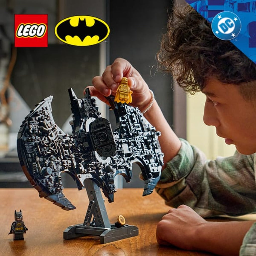 A Photo Of LEGO Batman™ Logo - 678 Pieces - 76330
