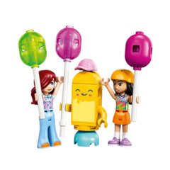 A Photo Of LEGO Ice Cream & Balloon Stand - 107 Pieces - 42692