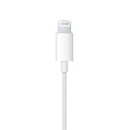A Photo Of Apple EarPods with Lightning Connector - Comfortable Fit and High-Quality Audio