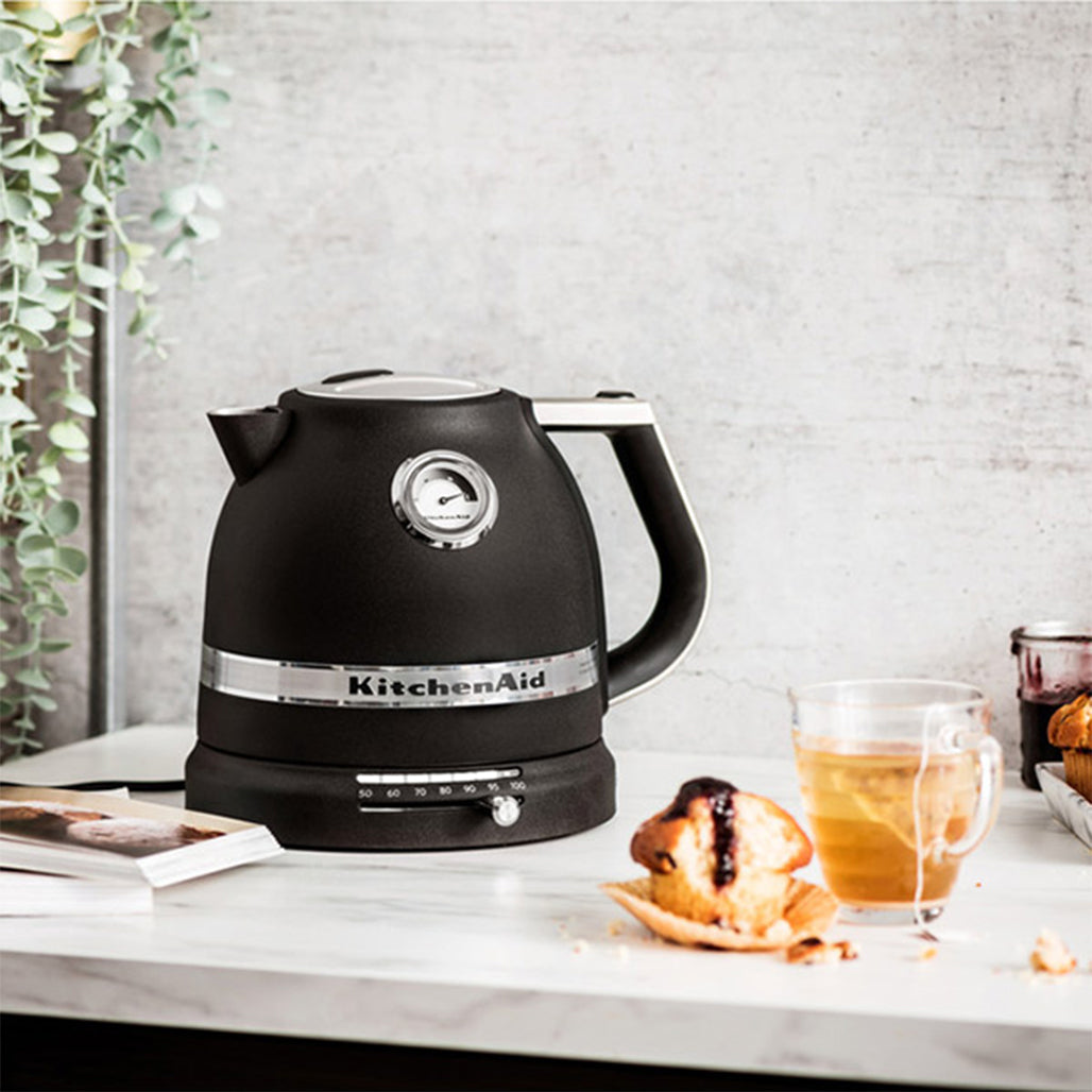A Photo Of KitchenAid Artisan 1.5L Kettle